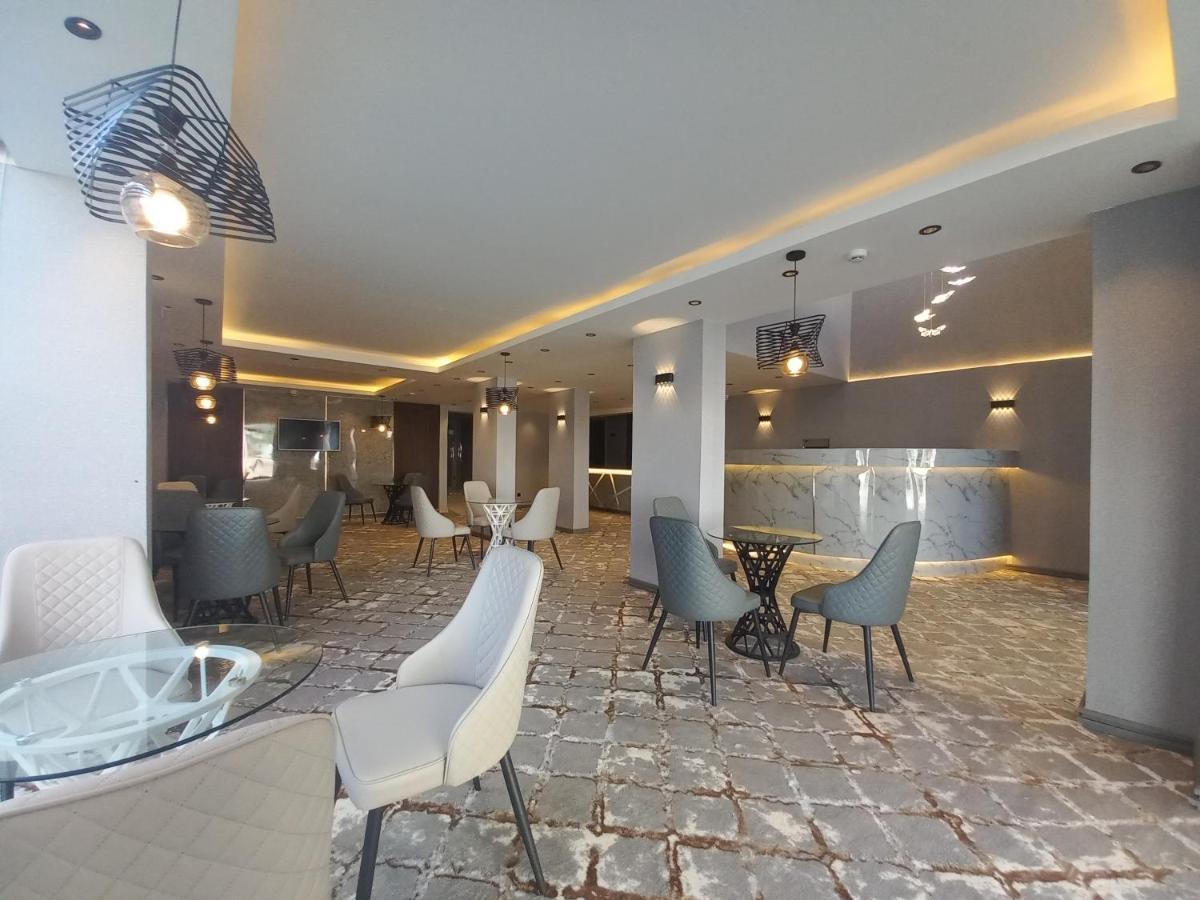 Sur Hotel Exterior photo